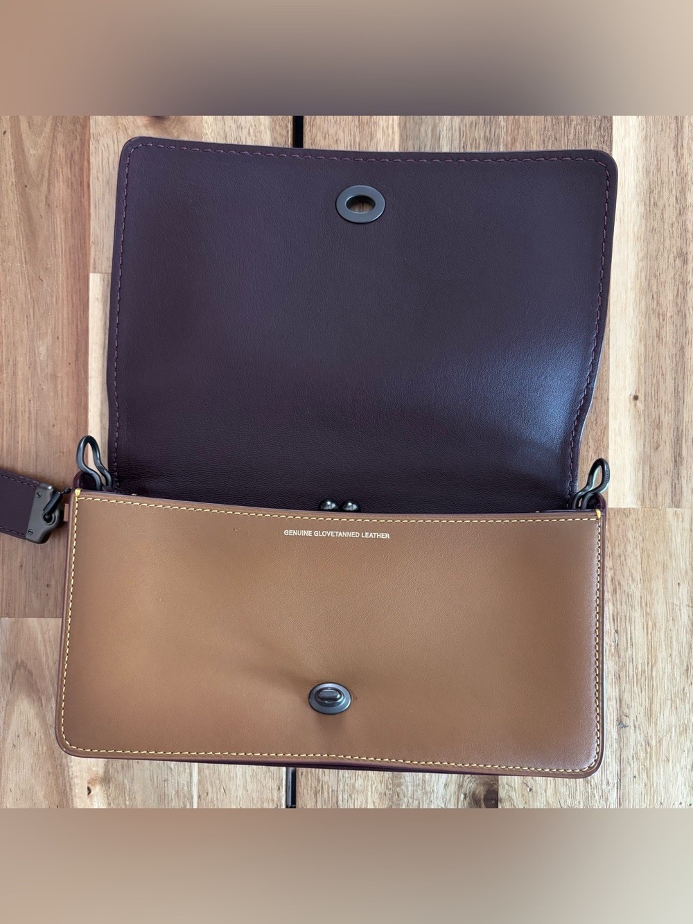 Coach Dinky Bag - Picture 7 of 11